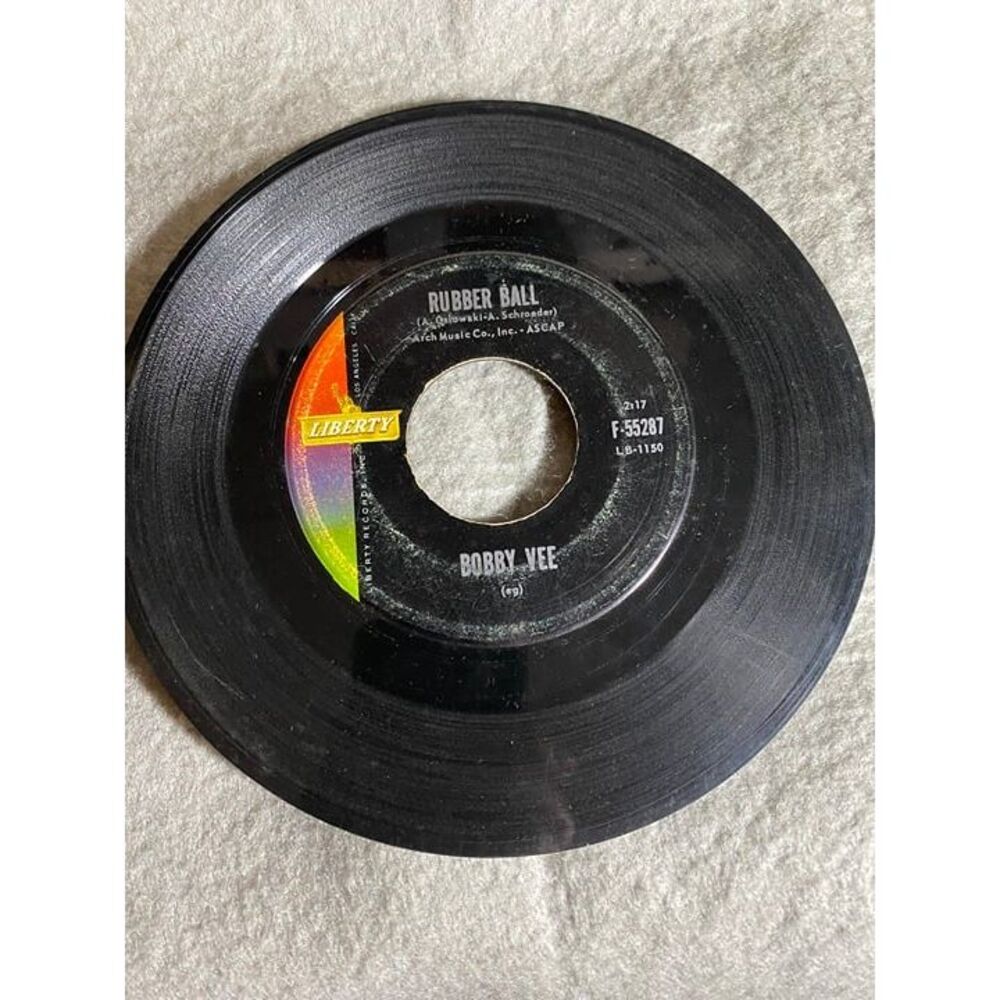 VINTAGE 45 RPM RECORD BOBBY VEE RUBBER BALL /‎ EVERYDAY LIBERTY RECORDS